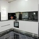 Casa vacanze In Croatia Near Blue & Red Lakes