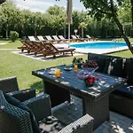 Casa vacanze In Croatia Near Blue & Red Lakes